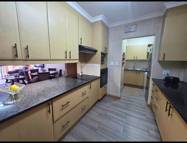 2 BEDROOM APARTMENT FOR SALE IN NORTON'S HOME ESTATE